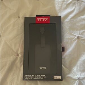 TUMI Charcoal Luggage Tag Power Bank